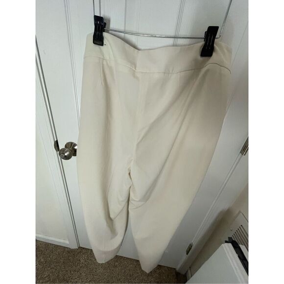 Lane Bryant women’s wide leg Creme dress pants size 22 - Picture 2 of 6